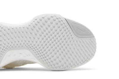 (Women) Nike ZoomX Invincible Run Flyknit 2 'White Pure Platinum' DC9993-101