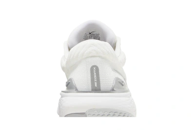 (Women) Nike ZoomX Invincible Run Flyknit 2 'White Pure Platinum' DC9993-101