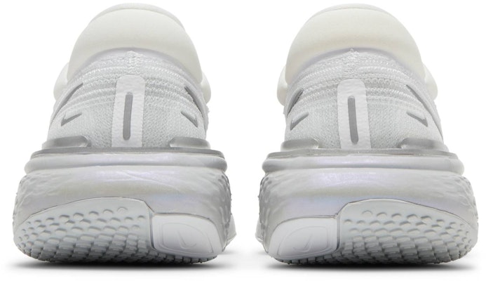 (女性)Nike ZoomX Invincible Run Flyknit「白色金屬銀」CT2229-101 Details for (女性)Nike ZoomX Invincible Run Flyknit「白色金屬銀」CT2229-101