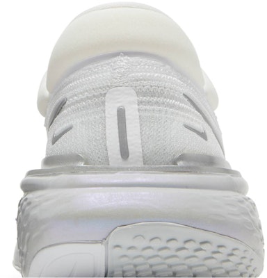 (女性)Nike ZoomX Invincible Run Flyknit「白色金屬銀」CT2229-101 Sizing (女性)Nike ZoomX Invincible Run Flyknit「白色金屬銀」CT2229-101