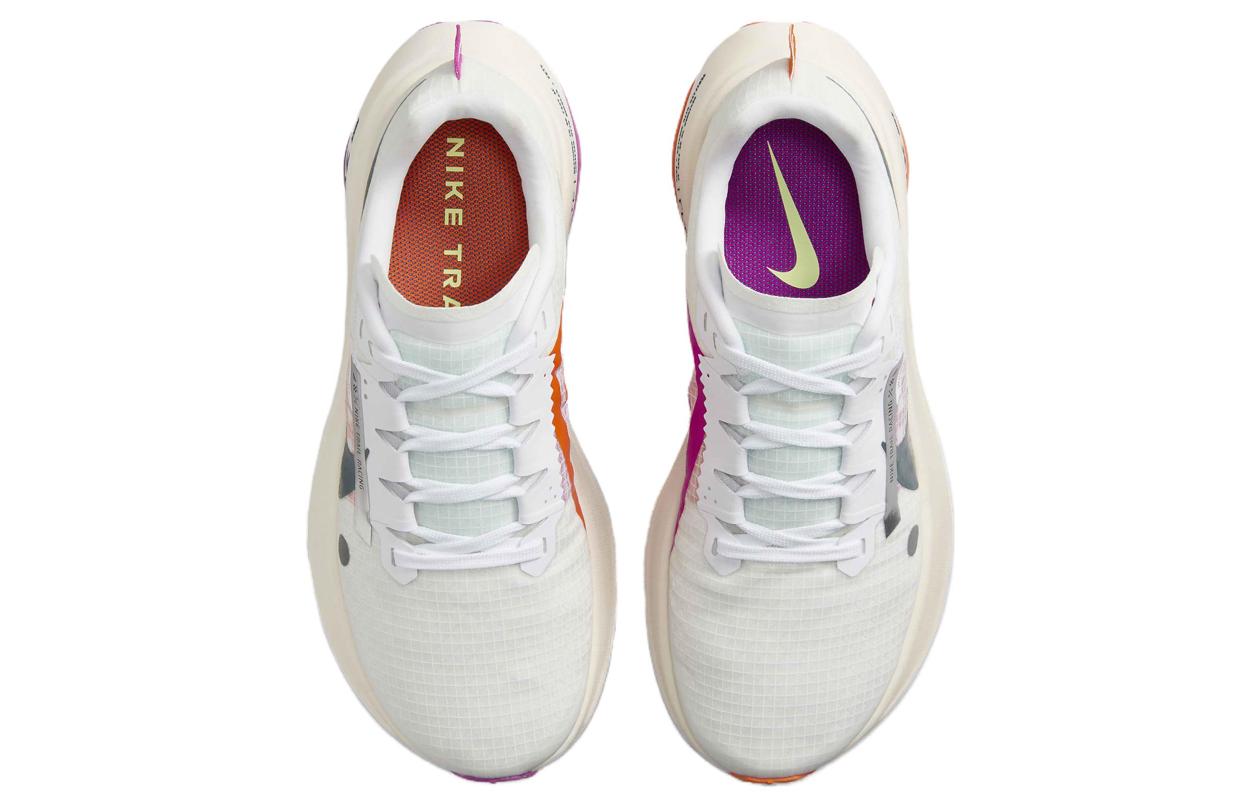 Shop (W) ナイキ ズームX ウルトラフライ トレイル 白ブドウジャングル DZ0489-101