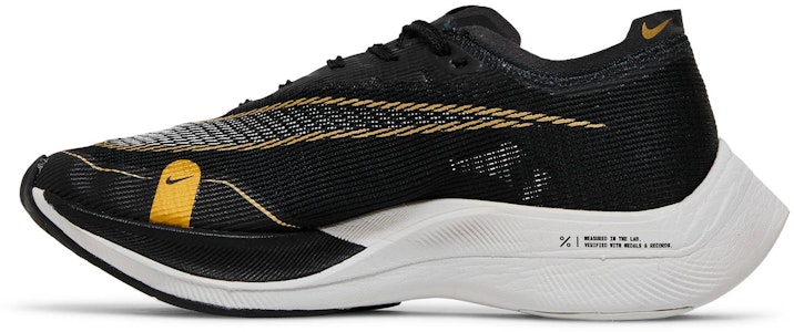 (W) 耐克ZoomX Vaporfly NEXT% 2 '黑色金属金币' CU4123-001 Lookbook (W) 耐克ZoomX Vaporfly NEXT% 2 '黑色金属金币' CU4123-001