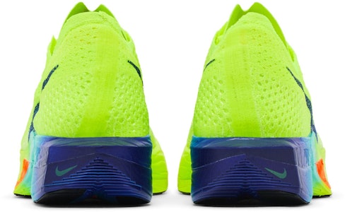 (W) 耐克ZoomX VaporFly Next% 3 'Fast Pack' 极速系列 DV4130-700 Details for (W) 耐克ZoomX VaporFly Next% 3 'Fast Pack' 极速系列 DV4130-700