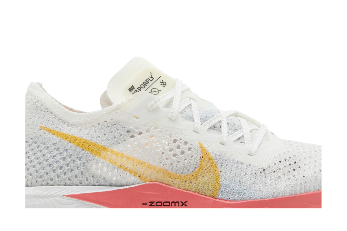 (Women) Nike ZoomX VaporFly Next% 3 'White Sea Coral' DV4130-101