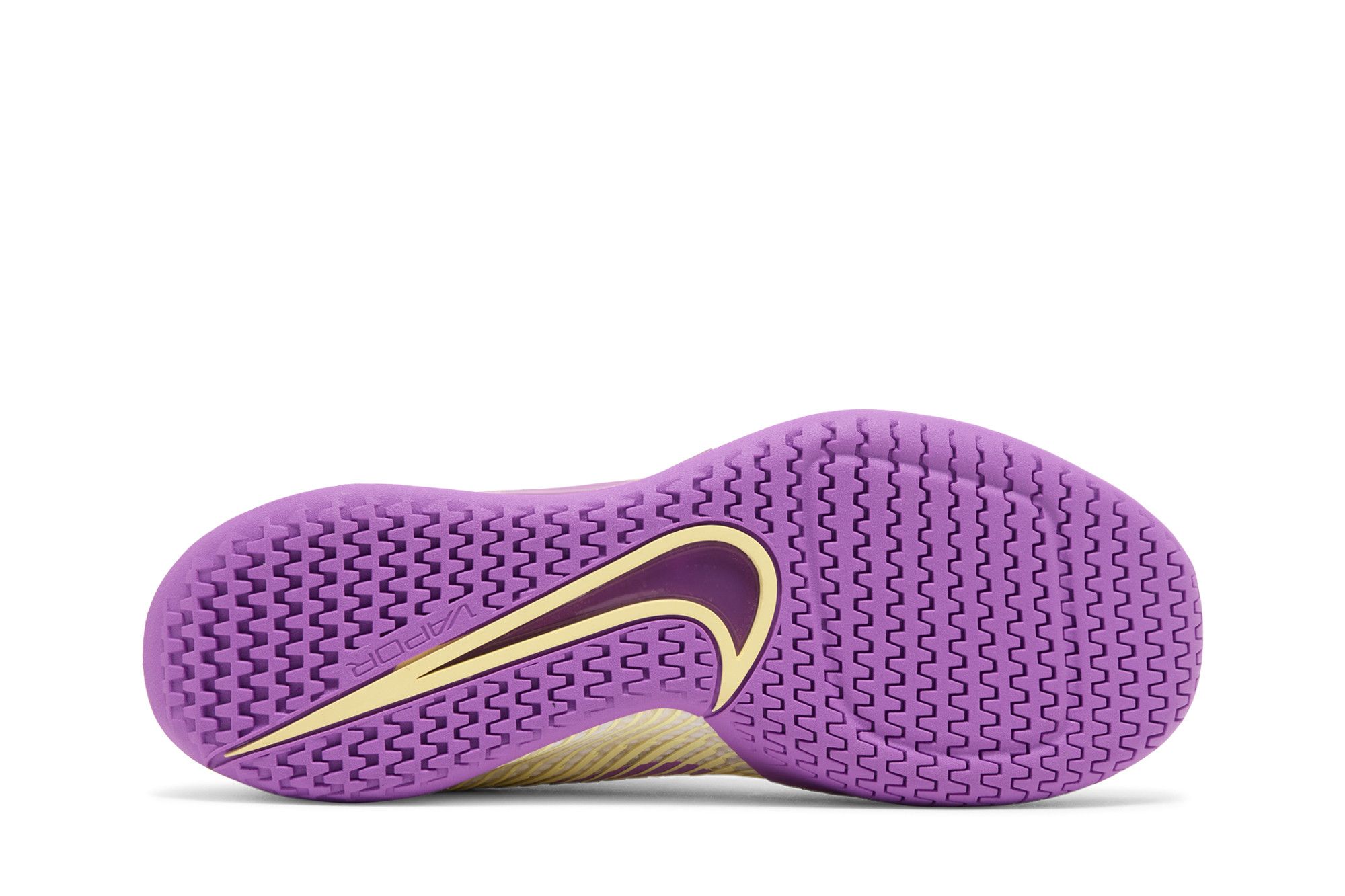 Shop （女款）NikeCourt Air Zoom Vapor 11 HC ‘白色夢幻玫紅’ DR6965-101