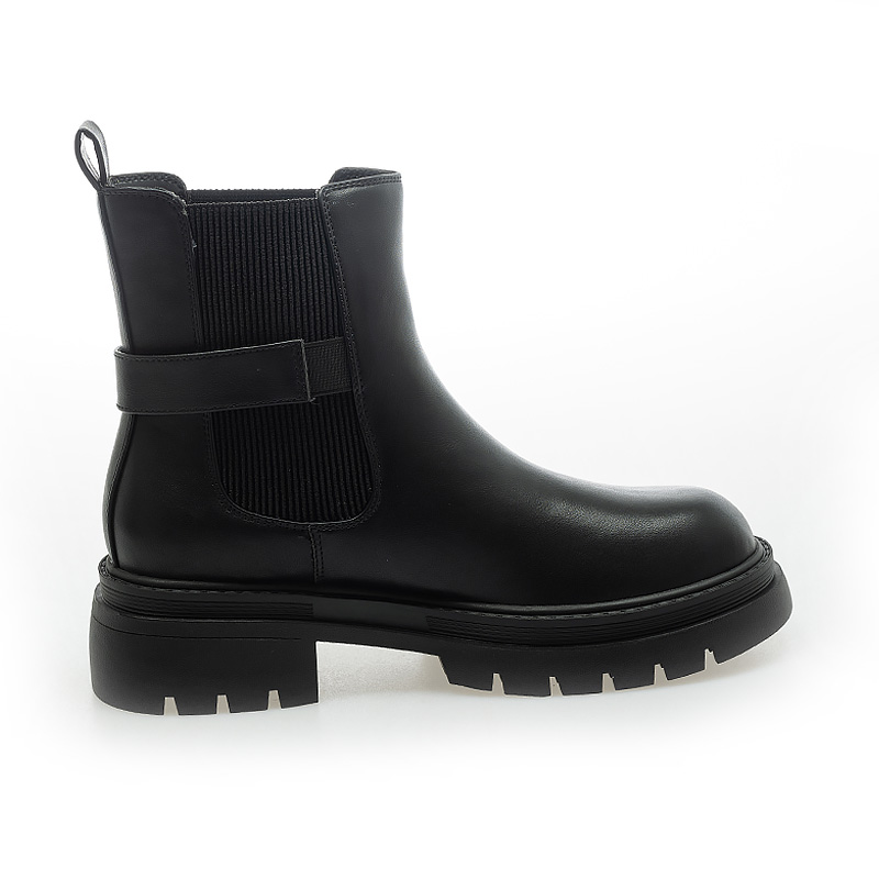 Shop (Women) Nuovo Narin Chelsea Ankle Boots N350301001