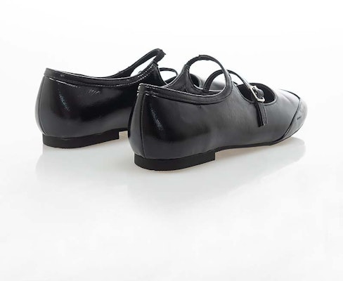 (Women) Nuovo Nike Nari 1 Sneaker N340302003 Lookbook (Women) Nuovo Nike Nari 1 Sneaker N340302003