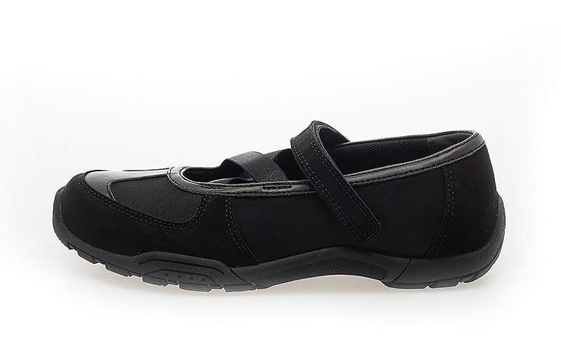 women-nuovo-sia-cross-mayyjane-sneakers-n350302015