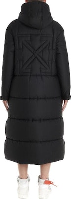 (W) Abrigo acolchado con capucha y logo flecha larga OFF-WHITE. OWEA175E19A39069-1010 Purchase (W) Abrigo acolchado con capucha y logo flecha larga OFF-WHITE. OWEA175E19A39069-1010