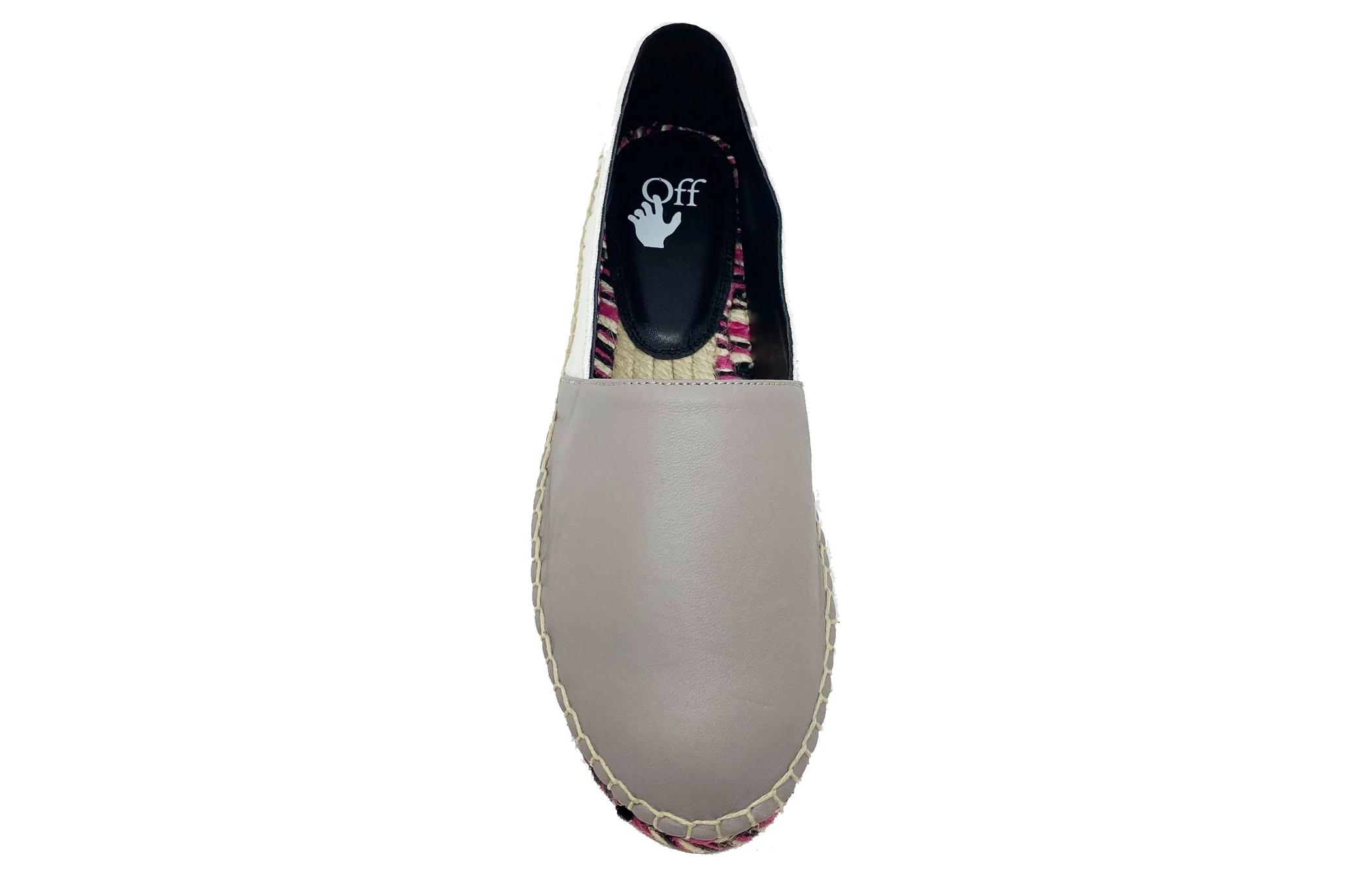 Lookbook (W) Off-White Slip-On Punta Tonda in Pelle ''Fisherman Grey White'' 0WIB003R21LEA0016