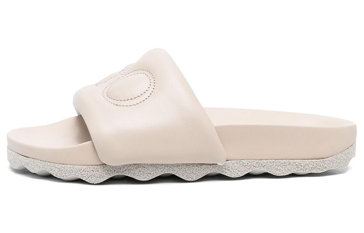 Buy (W) Sandal Rata Off-White 'Kulit Beige'. OWIT001S23LEA0013103