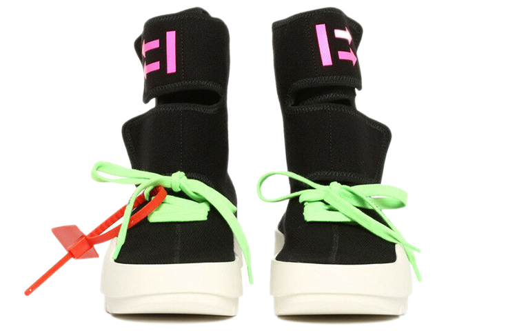 Shop (W) Off-White 黑色高帮厚底运动鞋 OWIA132R19B83016