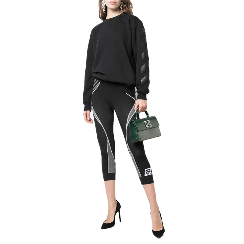 Lookbook (W) OFF-WHITE Logo Baju Sejuk Kapas Oversized Wanita Hitam OMBA046E19F30096-1010