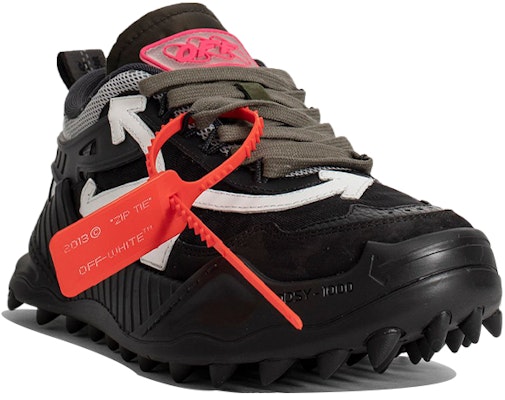 (W) Off-White ODSY-1000 黒白 (Off-White ODSY-1000 ブラックホワイト) OWIA180E20FAB0011001 Lookbook (W) Off-White ODSY-1000 黒白 (Off-White ODSY-1000 ブラックホワイト) OWIA180E20FAB0011001