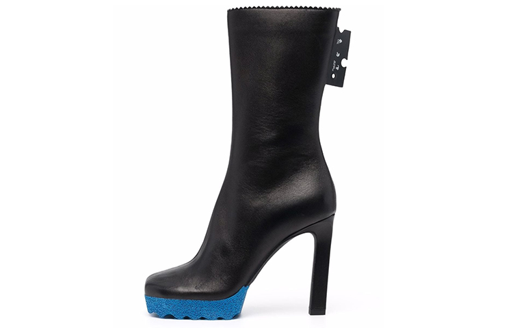 (W) Off-White Sponge Ankle Boot 'Black'