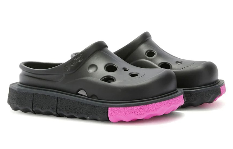 Order (W) Off-White Sponge Meteor Clog 'Hitam Fuchsia' OWIH019S22MAT001-1032