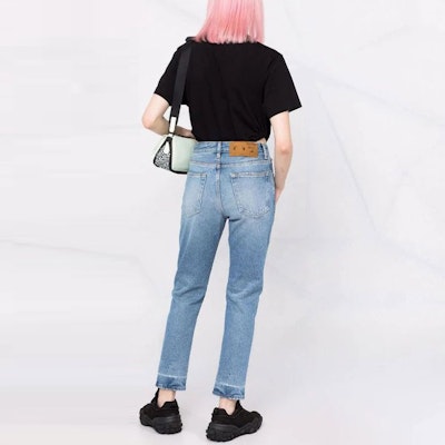 (W) OFF-WHITE 2022春夏女款锥形九分牛仔裤 OWYA032C99DEN0054501 Shop (W) OFF-WHITE 2022春夏女款锥形九分牛仔裤 OWYA032C99DEN0054501