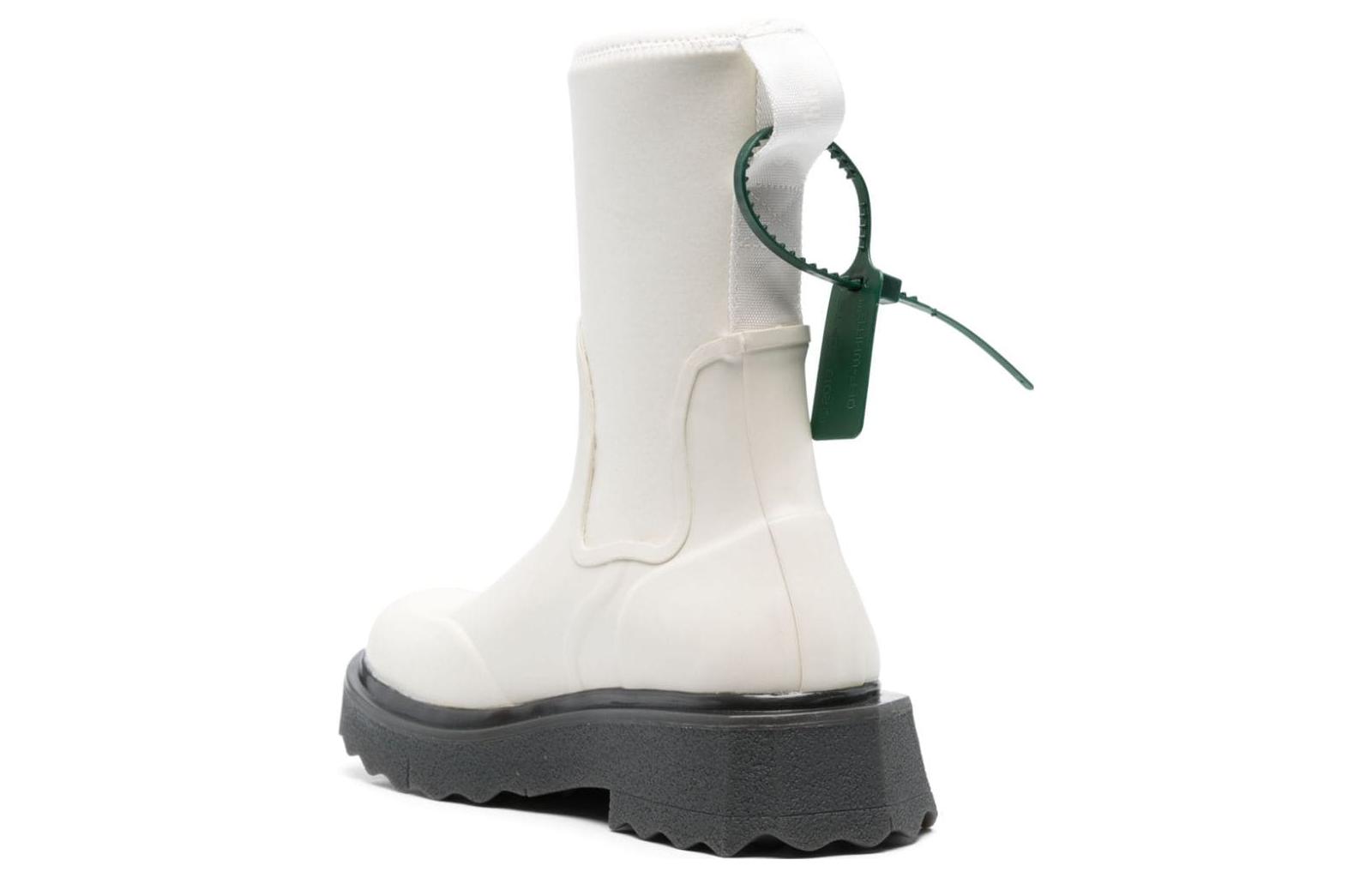 Lookbook (W) Off-White 'Slogan Print' Sepatu Bot Platform Hitam Putih Ankle. OWIE016C99MAT0010110