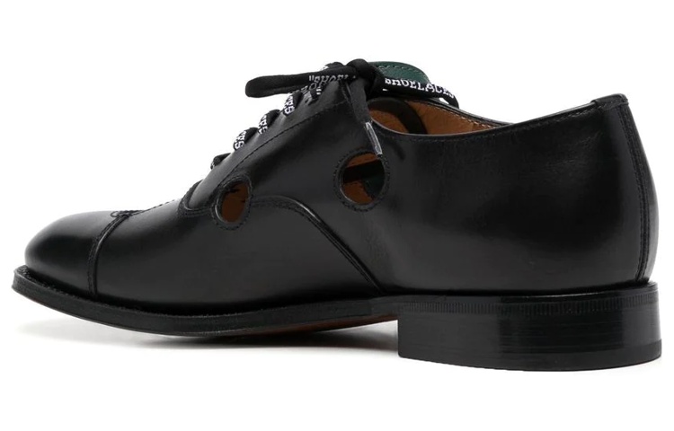 Lookbook (W) Off-White x Church's 'Meteor Holes' Sepatu Kasual Kulit Hitam Tali Depan OWIF009T22LEA0011055