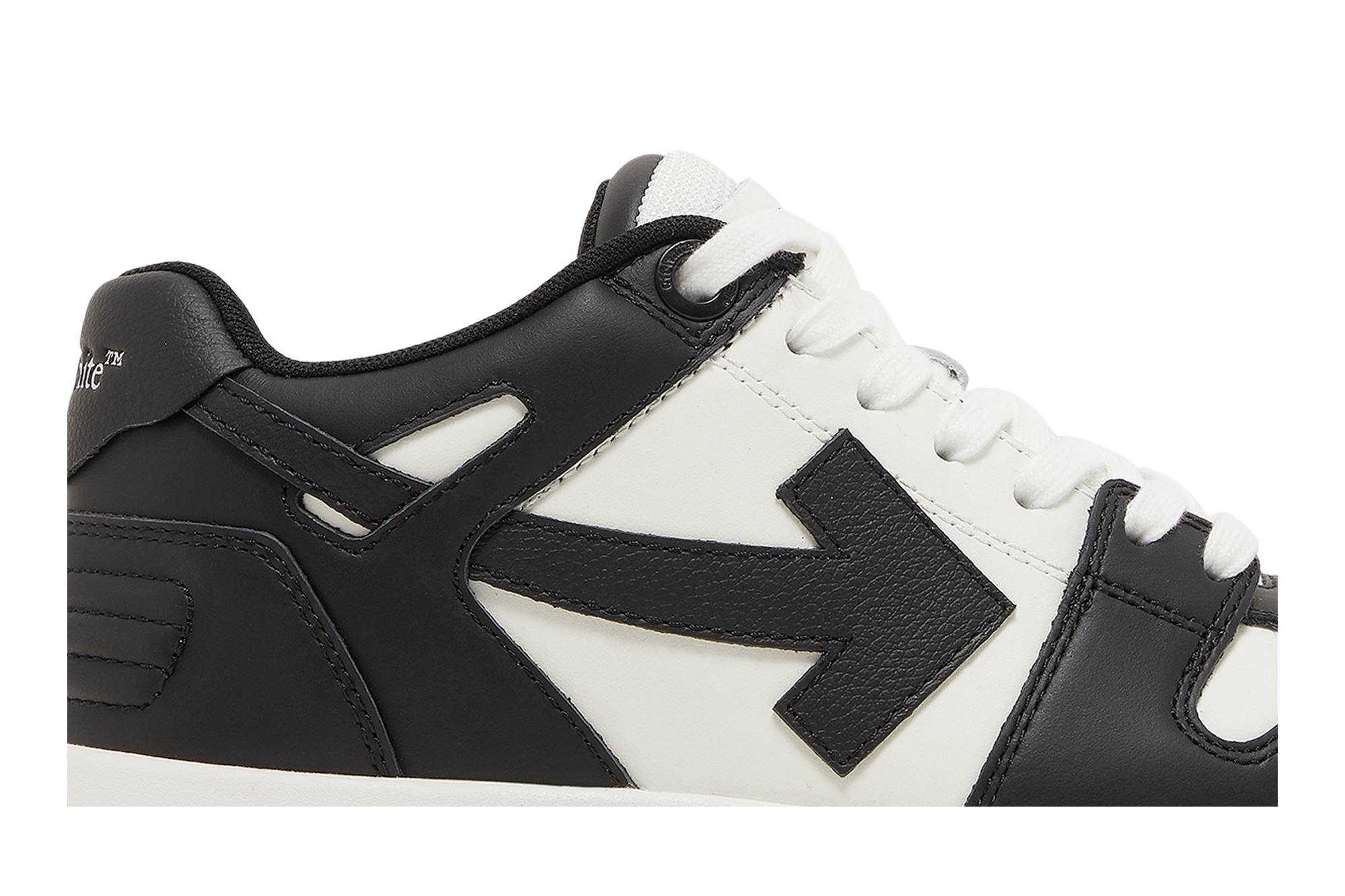 Order (W) Off-White Out of Office 2023 'Hitam Putih' Sneakers OWIA259C99LEA006-0110