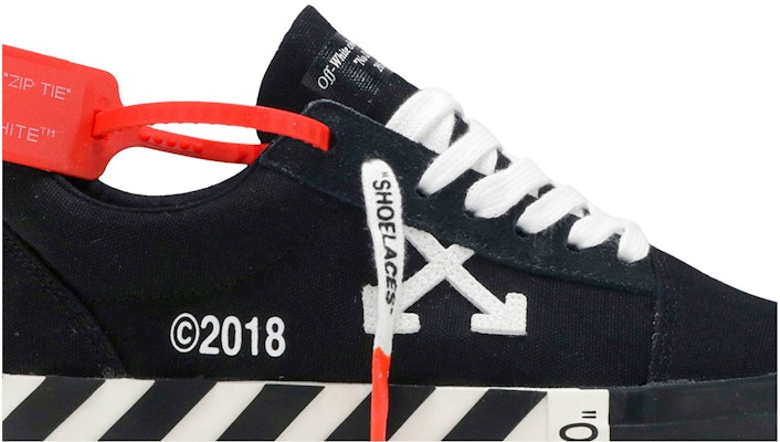 (Women) Off-White Vulc Low Top 'Black' OWIA146R19800016-1000 Order (Women) Off-White Vulc Low Top 'Black' OWIA146R19800016-1000