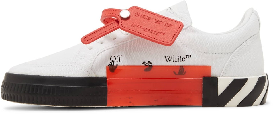 (W) Off-White Vulc 白黑紫罗兰运动鞋 OWIA272S23FAB0010132 Lookbook (W) Off-White Vulc 白黑紫罗兰运动鞋 OWIA272S23FAB0010132