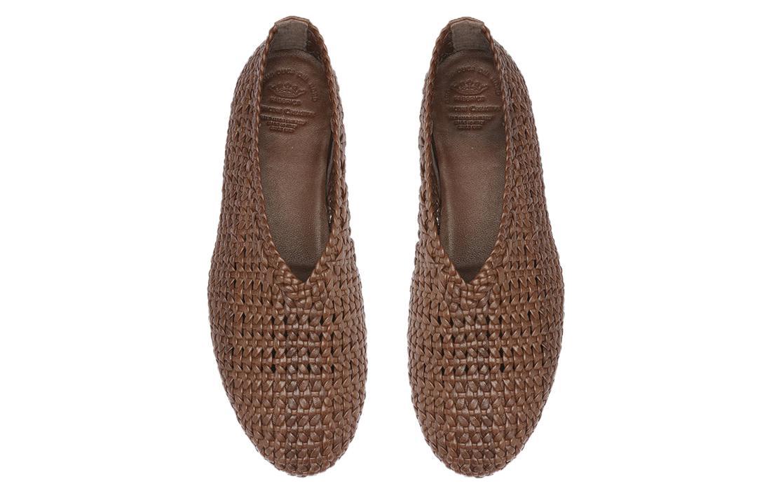 Shop Officine Creative Bessie 皮革 輕便舒適 女士休閒單鞋 女款 棕色