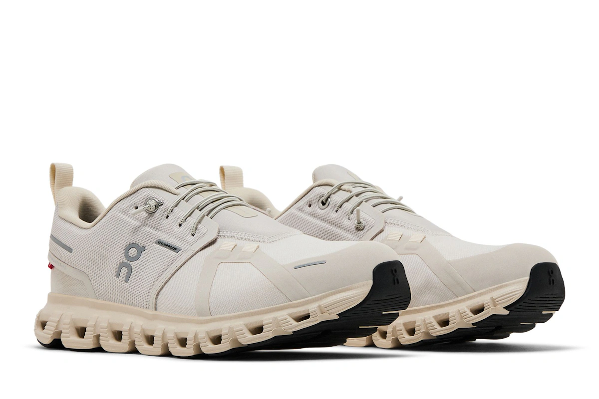 (Women) On Cloud 6 Waterproof 'Pearl Cream'