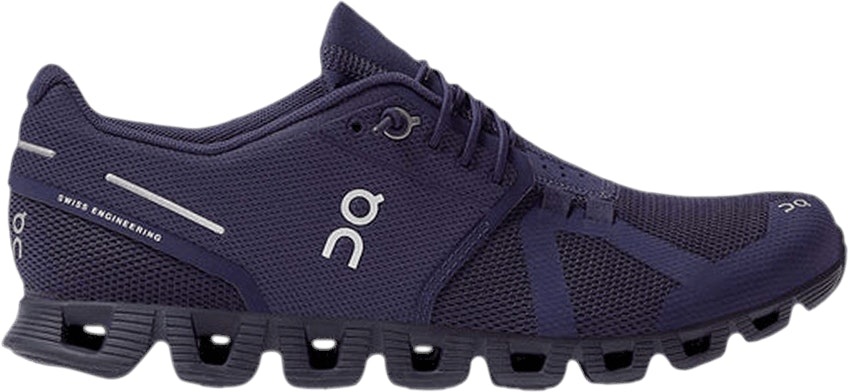 on-cloud-monochrome-blue-women