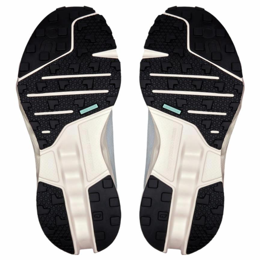 Shop (Women) On Cloudsurfer Trail 'Arctic Ivory' 3WE10103042