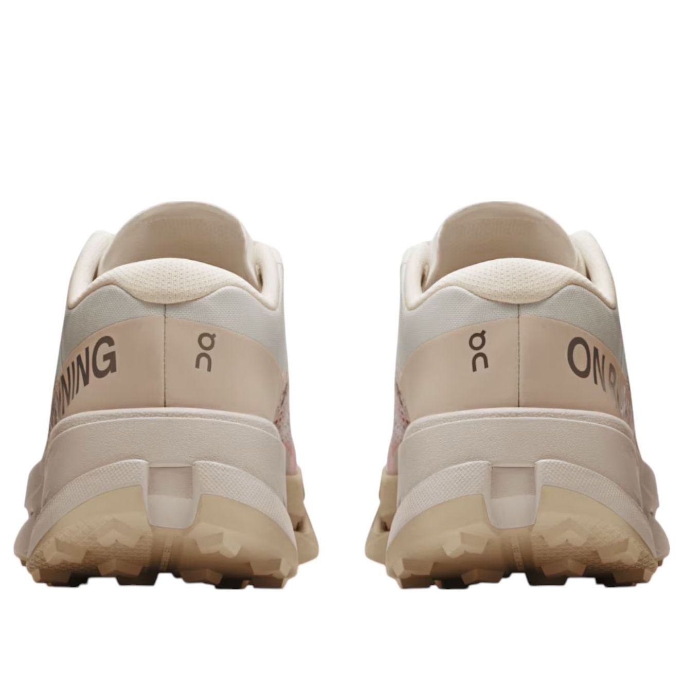 Lookbook (W) On Cloudultra 3 'Marfil Perla' 3WF30111021