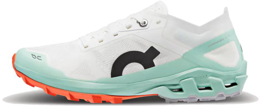 women-on-cloudventure-peak-3-white-green-3-wd-10800864