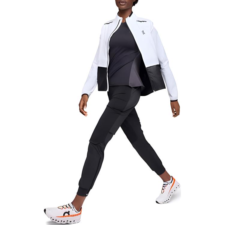 Shop (W) On Running 复古运动夹克 黑/白 配logo印花 1WE10370462