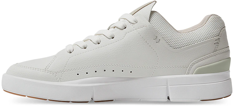 women-on-running-centre-court-x-the-roger-ice-white-48-99446