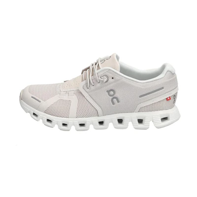 (W) On Running Cloud 5 Pearl White