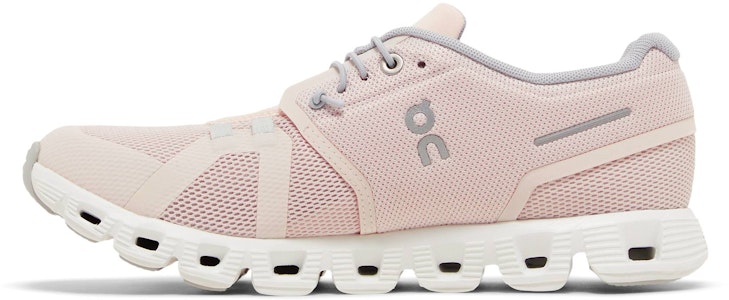 (W) On Running Cloud 5 Cangkerang Putih 59-98153 Lookbook (W) On Running Cloud 5 Cangkerang Putih 59-98153