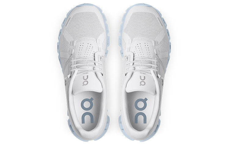 Shop (W) 온 러닝 클라우드 5 화이트 샴브레이 (On Running Cloud 5 화이트 샴브레이) 59.98886