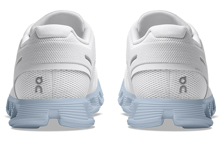 Purchase (W) 온 러닝 클라우드 5 화이트 샴브레이 (On Running Cloud 5 화이트 샴브레이) 59.98886