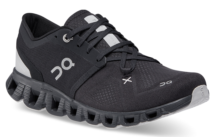Shop (W) On Running Cloud X 3 Zwart 60-98696