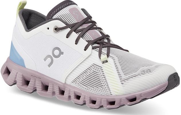 (W) On Running Cloud X 3 变速系列 白鹭 运动鞋 66.98465 Lookbook (W) On Running Cloud X 3 变速系列 白鹭 运动鞋 66.98465