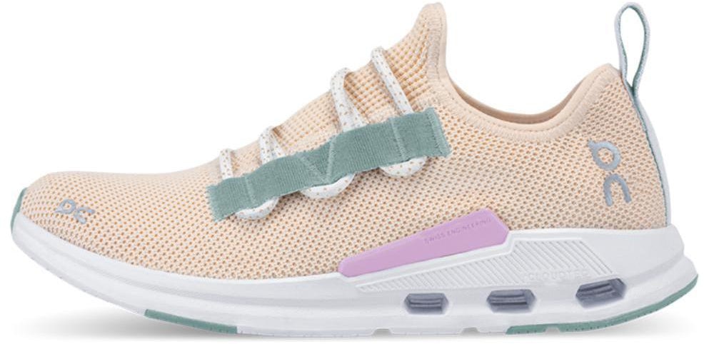 women-on-running-cloudeasy-fawn-surf-76-98437