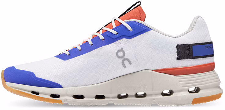 women-on-running-cloudnova-form-white-rust-26-98477