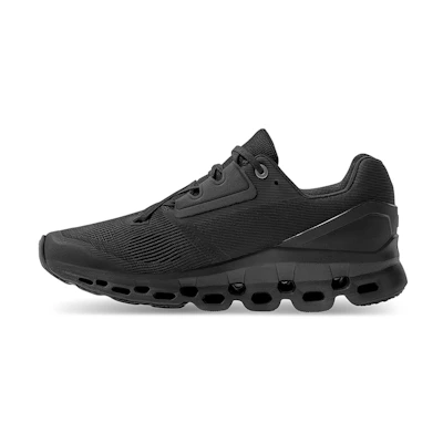 (W) On Running Cloudstratus Black