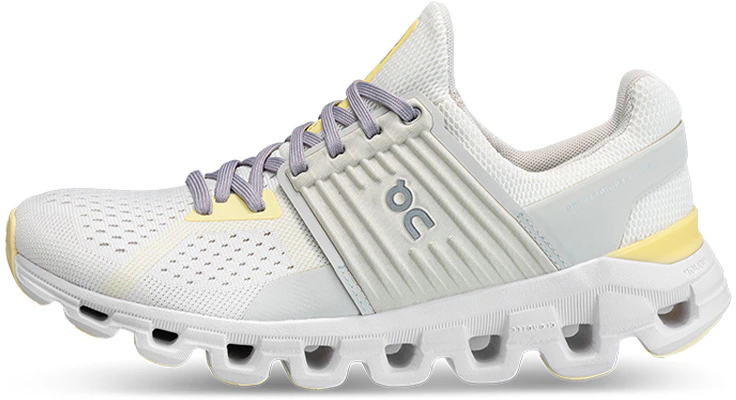 women-on-running-cloudswift-white-limelight-41-99577
