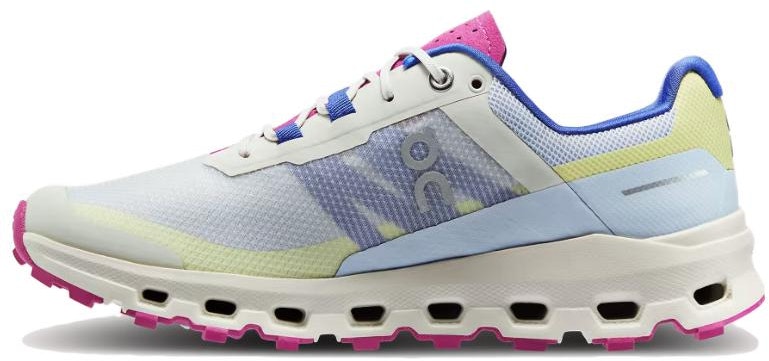 women-on-running-cloudvista-heather-rhubarb-64-98271