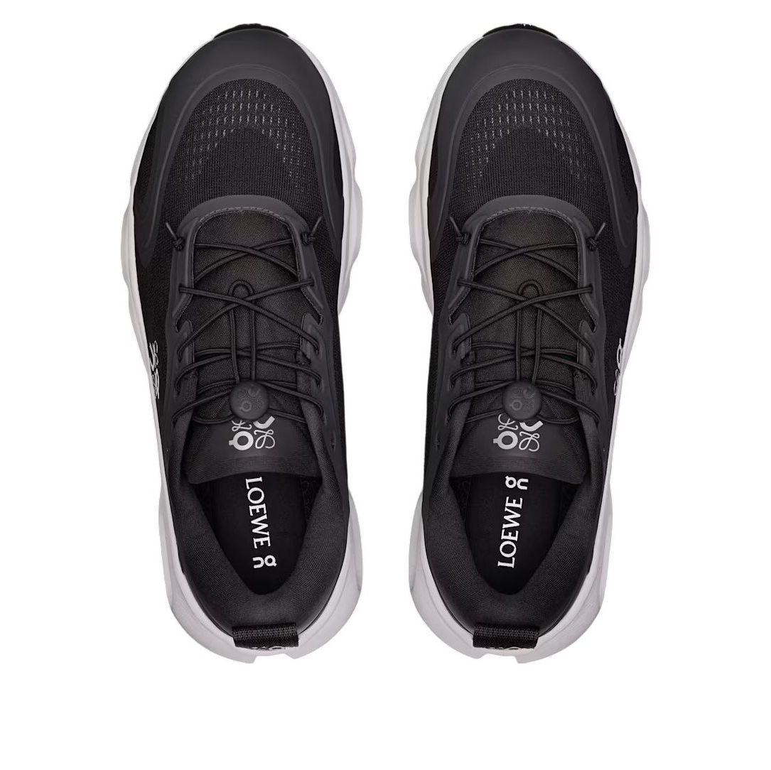 Lookbook (W) LOEWE x On Running Cloudsolo Negro Blanco 3WF30600299