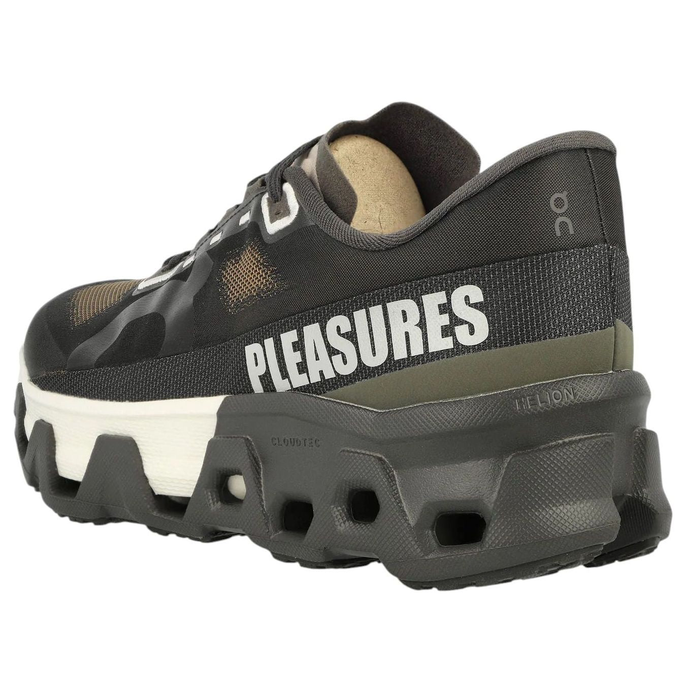 Lookbook (W) On Running Cloudmonster Hyper TL Pleasures 咖啡棕運動鞋 3WF10403328