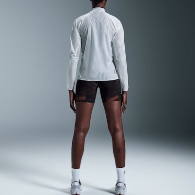 (W) オンランニング Zero ホワイト 長袖ジャケット - 秋冬トレーニングシリーズ 1WE10200256 Shop (W) オンランニング Zero ホワイト 長袖ジャケット - 秋冬トレーニングシリーズ 1WE10200256