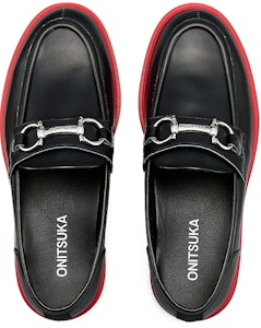 (W) Onitsuka Tiger Mocasín 'Negro Rojo Clásico'. 1182A642-001 Details for (W) Onitsuka Tiger Mocasín 'Negro Rojo Clásico'. 1182A642-001