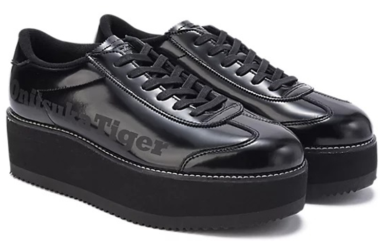 Lookbook Onitsuka Tiger Delegation Chunk W 舒適耐磨厚底板鞋 女款 黑色